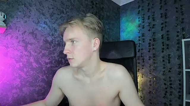 แชท XXX สดของ AlexxSweet