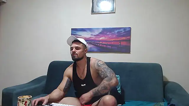 دردشة Tiberius_hunk الجنسية المباشرة