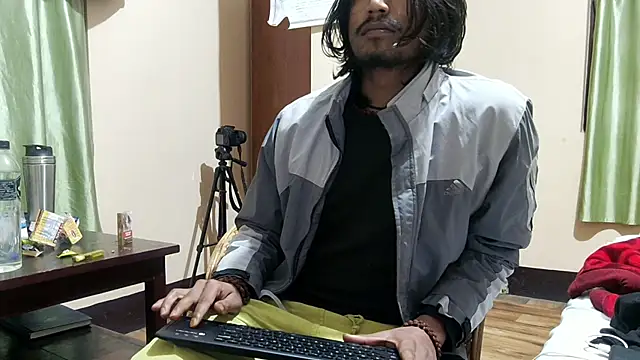 دردشة Gre3k_god الجنسية المباشرة