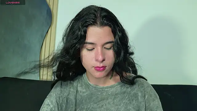 Angel-umbra's Live XXX Chat