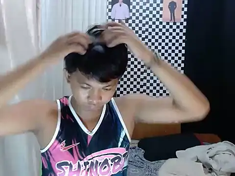 ursweet_jemes Webcam show