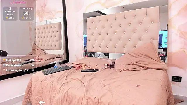 ainaah_: απευθείας συνομιλία ΧΧΧ