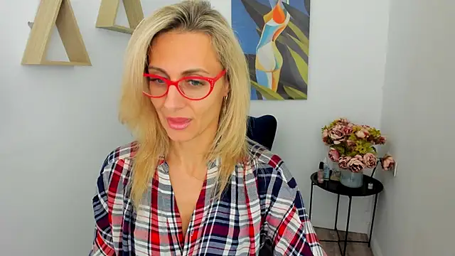 MuseOfStage's Live XXX Chat