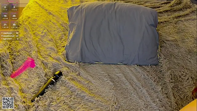 RinaMirinda 即時 XXX 聊天