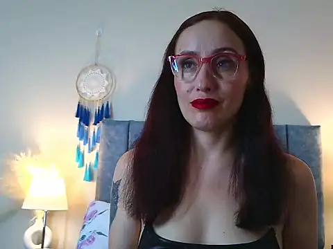 Chat XXX en directo de IberianMoonMK