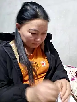 yoowwmr's Webcam Show