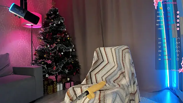 Juicy_Vikki Live XXX-chat