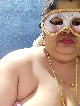 tamilthanushri's Live XXX Chat