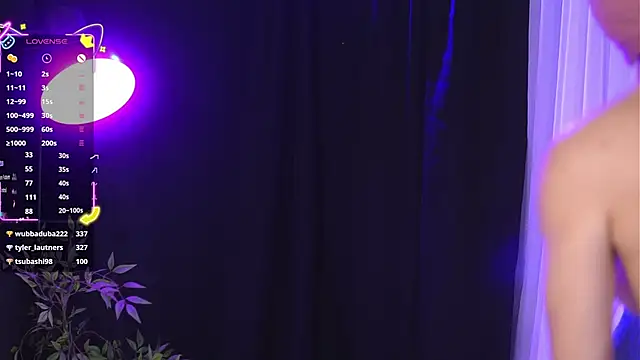 Bella-Franco 即時 XXX 聊天