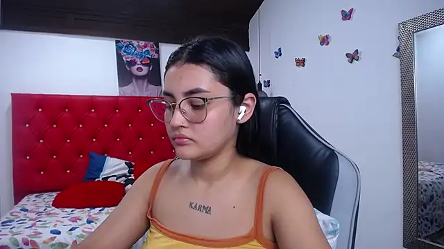 kathe-mills235 现场XXX聊天