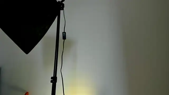 Amelie_hills02 Chat XXX in diretta