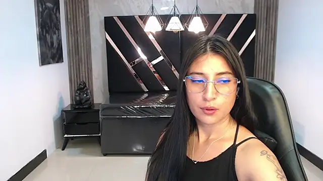 lizzyluk_chのライブXXXチャット