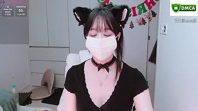 whitelee2's Live XXX Chat