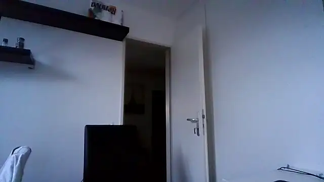 alpha-hunk Adlı Modelin Canlı XXX Sohbeti