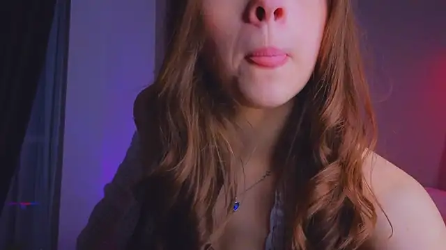 VirginiaHouston Adlı Modelin Canlı XXX Sohbeti