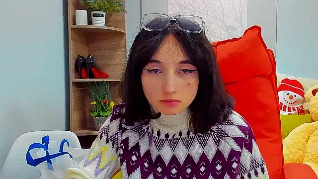 Marri-Stella Chat XXX in diretta