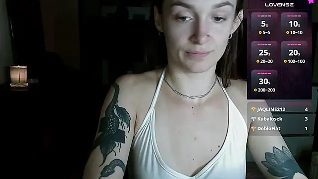 __Leyla__のライブXXXチャット