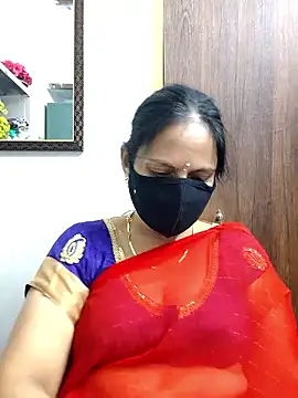 Queen-Neha: απευθείας συνομιλία ΧΧΧ