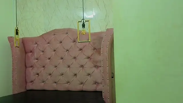 rosse_channel__ Chat XXX in diretta