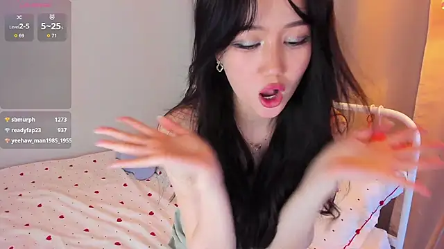 AmiliYan 现场XXX聊天