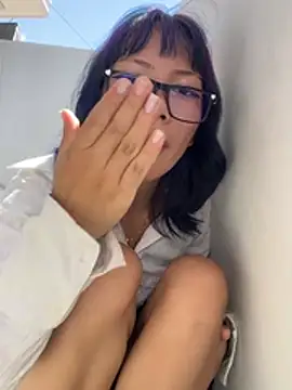 Namii_cute: онлайн-секс-чат