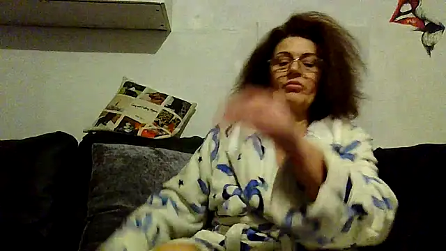 RubyyRosee: онлайн-секс-чат