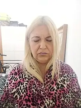 MarielaFerrer webcam show