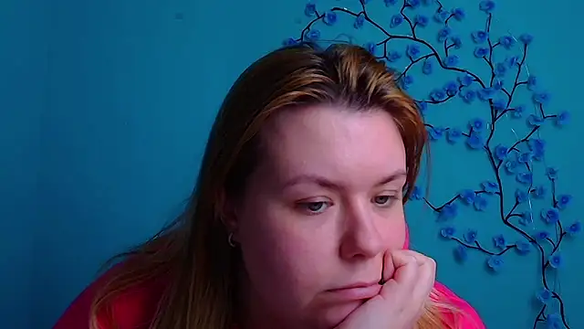 SusannaNight live XXX chat