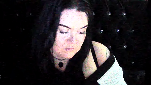 Miss_CurvesXXX's Live XXX Chat