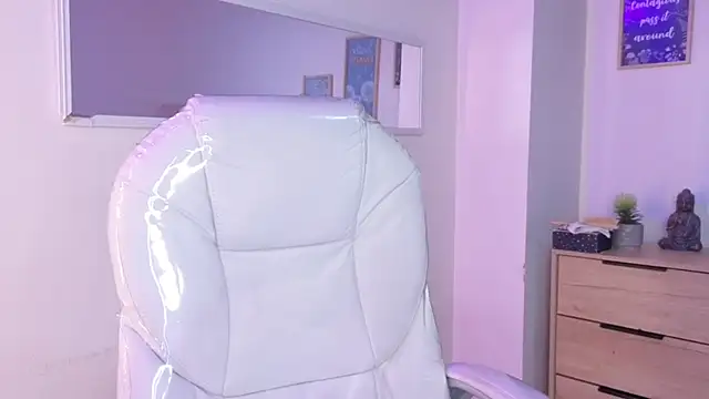 bluee_hazell 即時 XXX 聊天