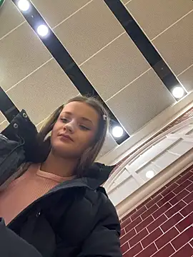 KittyQueeny Obrolan Langsung XXX