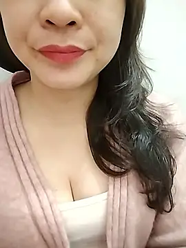 Chat XXX en directo de Cogai-nhutnhat