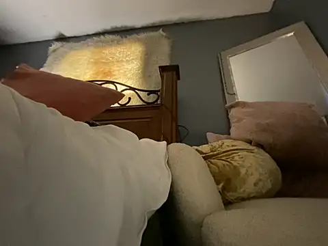 queenkelly1234 即時 XXX 聊天