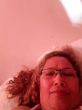 Cessi50 即時 XXX 聊天