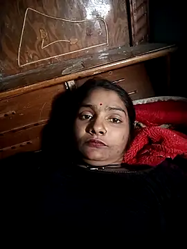 Kiran_bhabi's Live XXX Chat