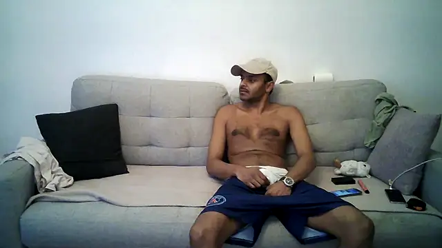 batschi0512's Live XXX Chat