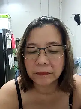 Olivia_74 网络视讯表演