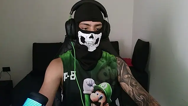 cash_master888's Live XXX Chat