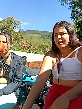 Chat XXX ao vivo de Abril-cloud2026