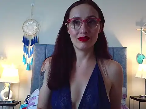 IberianMoonMK 即時 XXX 聊天