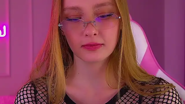 AgataFoxley 即時 XXX 聊天