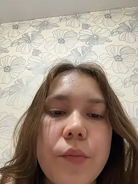 CUMLWIDUEUのライブXXXチャット