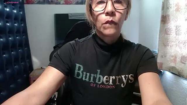 horny_paty: απευθείας συνομιλία ΧΧΧ