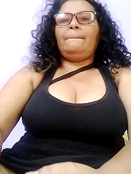 Amarantha25's Live XXX Chat