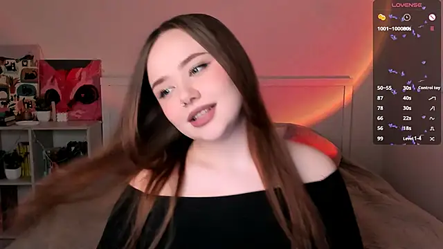 LittleKiitten: онлайн-секс-чат