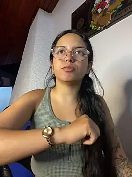 Rosita_forever_のライブXXXチャット