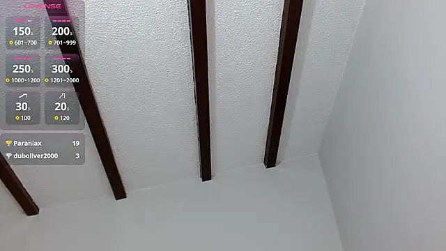 Lunasquirt1985's Live XXX Chat