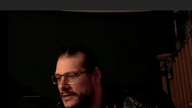 MasterDaddyCool – Live XXX-chat