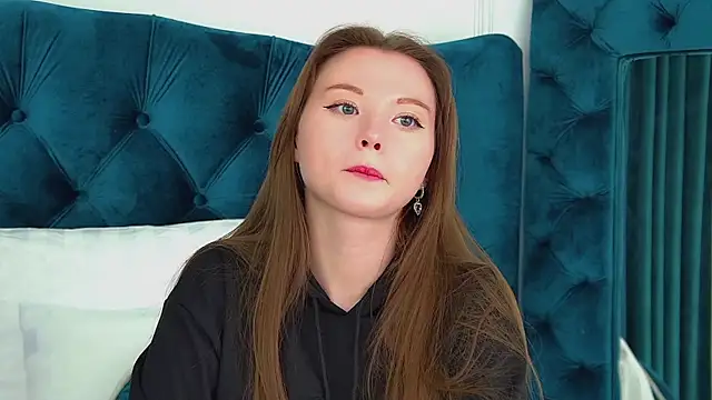 Chatroom XXX en direct de KeiraAsti