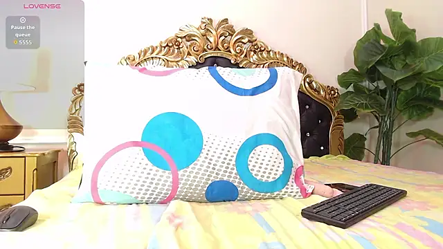 BellaBlazzeのライブXXXチャット